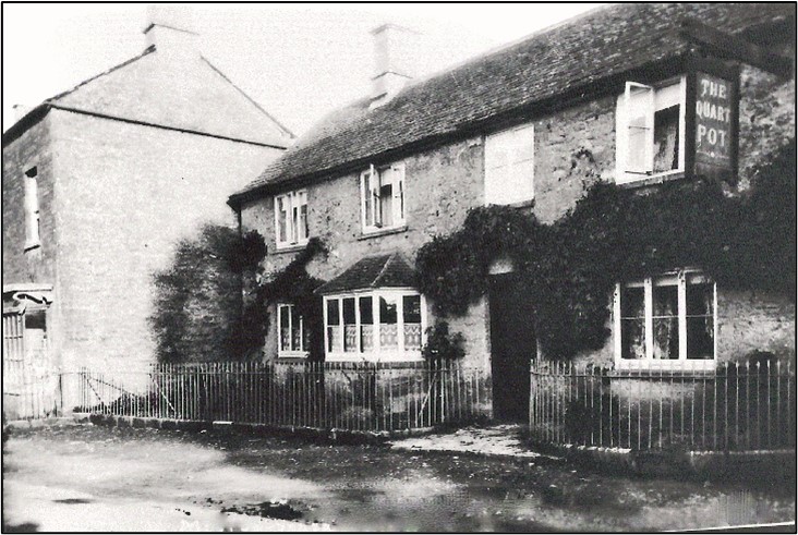 This image has an empty alt attribute; its file name is Fig26QuartPotHighStMilton.jpg
